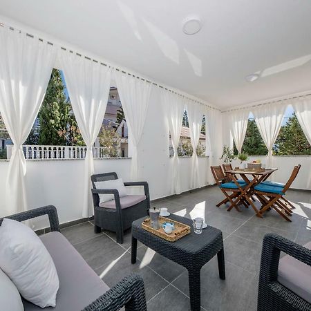 Guest House Mazuth II Banjol Ngoại thất bức ảnh