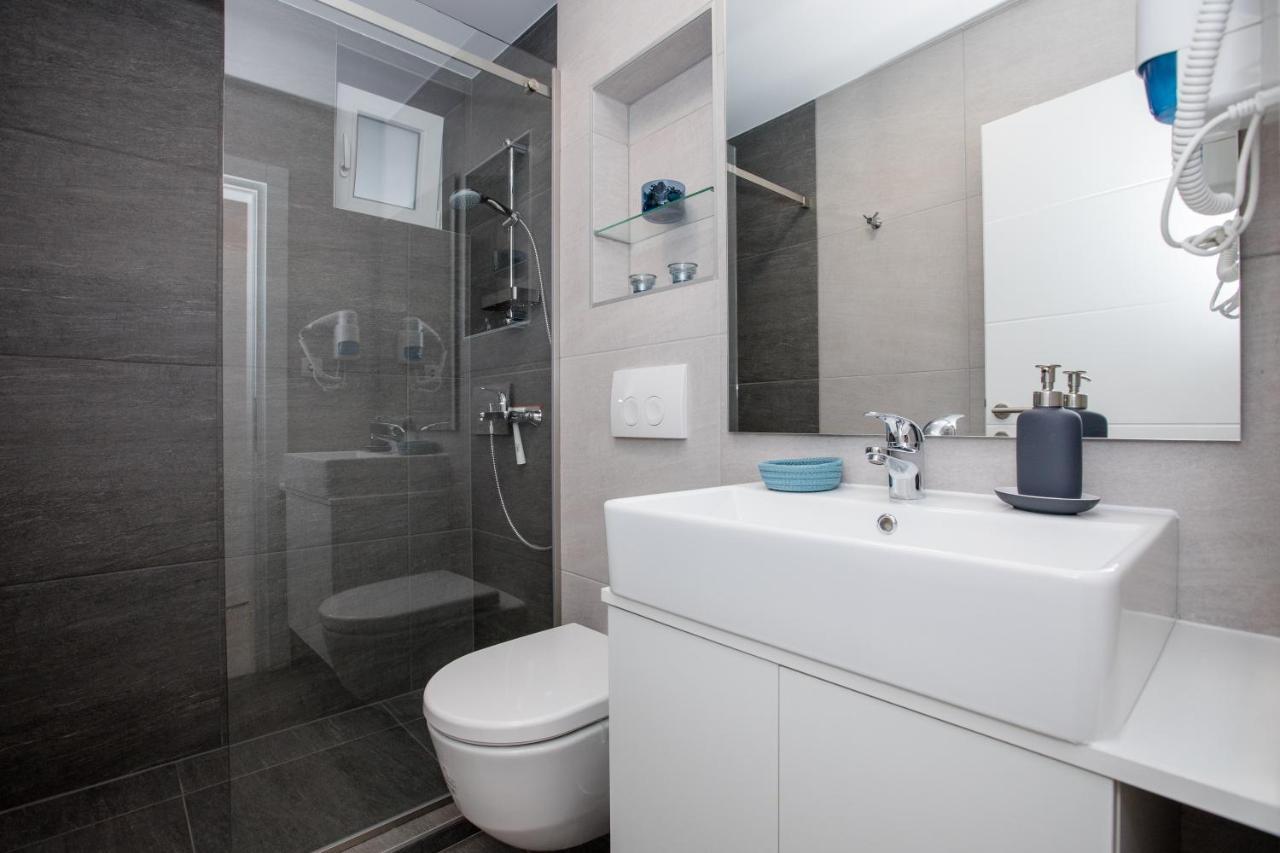 Guest House Mazuth II Banjol Ngoại thất bức ảnh